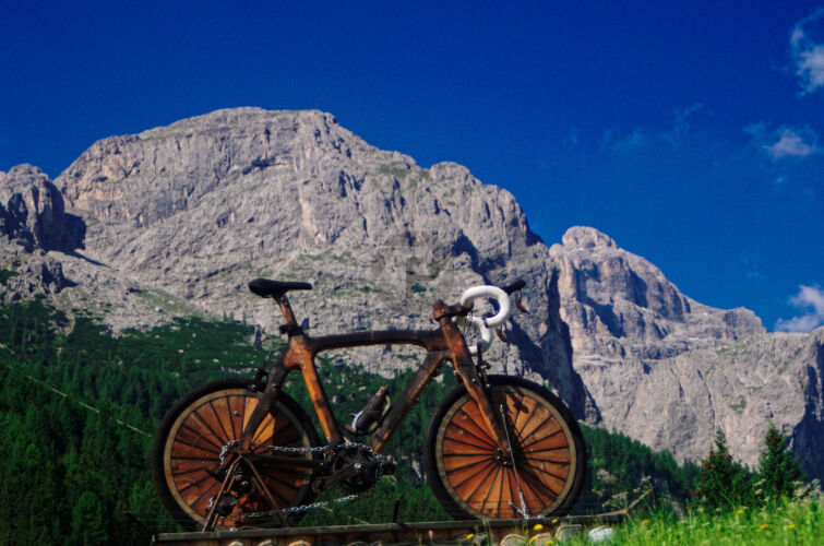 Maritona Bike THe Maritona Bike sculpture