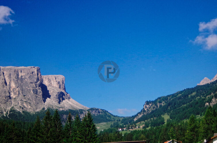 Gardena Veiw up the Gardena pass