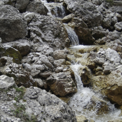 Waterfall along the Val de Mesdi